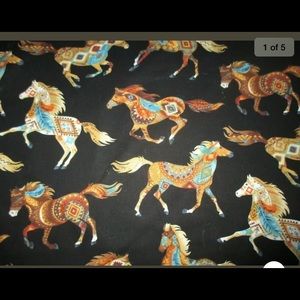 Meet your Posher, Mona